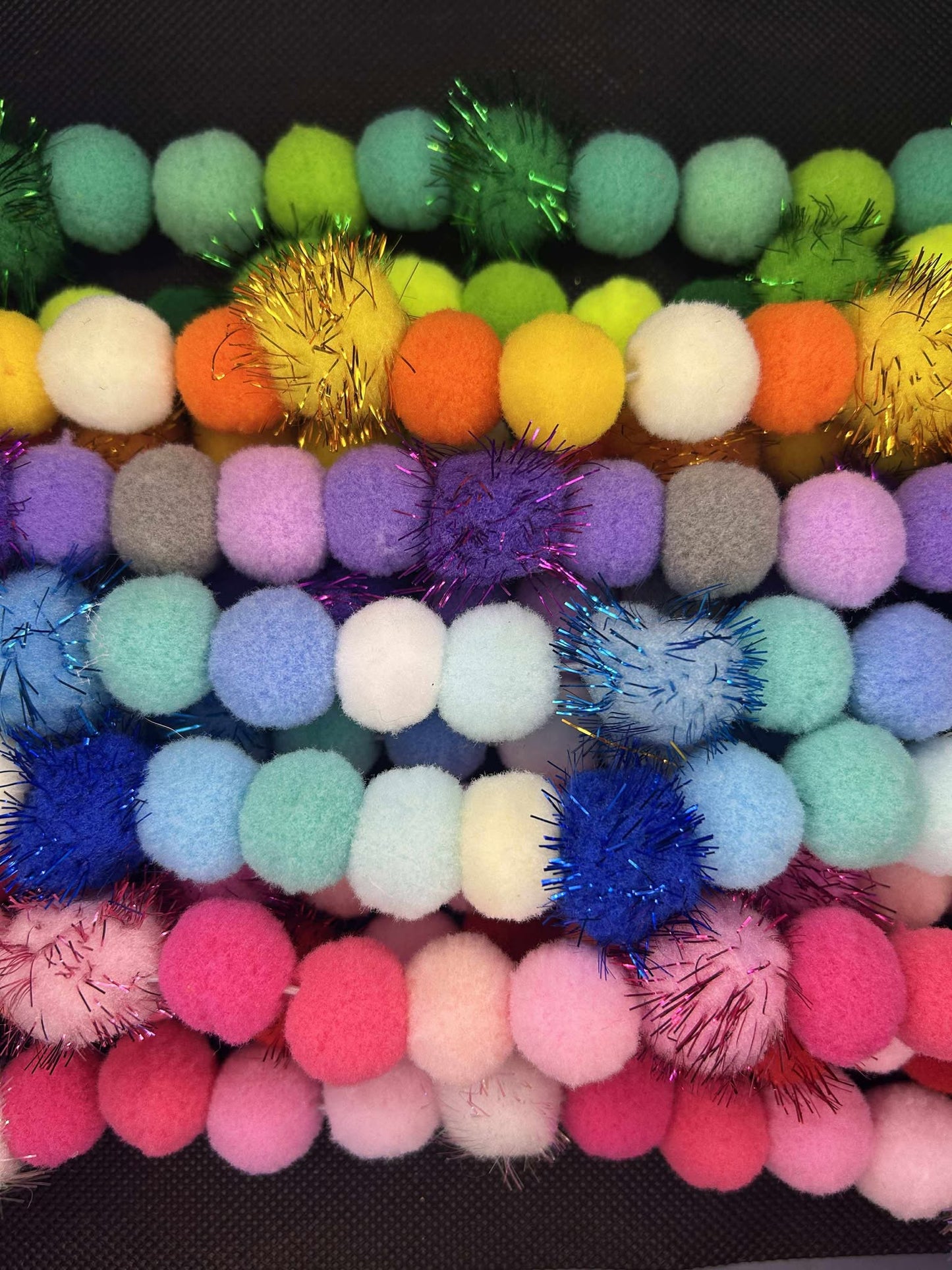 Pom-Pom Necklace Collars