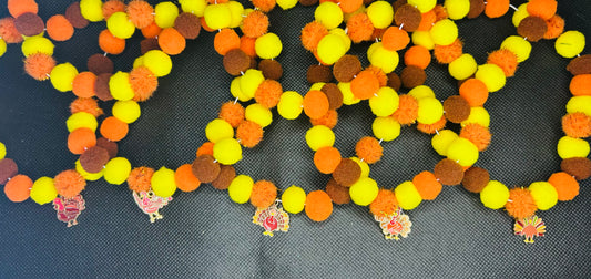 Turkey Pom-Pom Collars